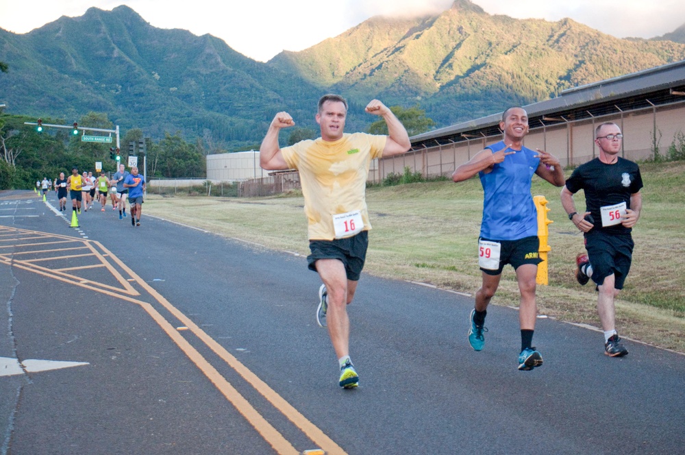 DVIDS Images TenMiler or bust Hawaii runners compete for