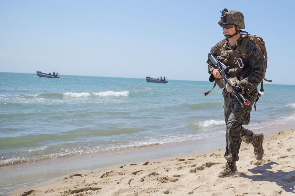 U.S. Marines, Ukrainian marines and Turkish marines conduct an amphibious beach assault during Sea Breeze 17