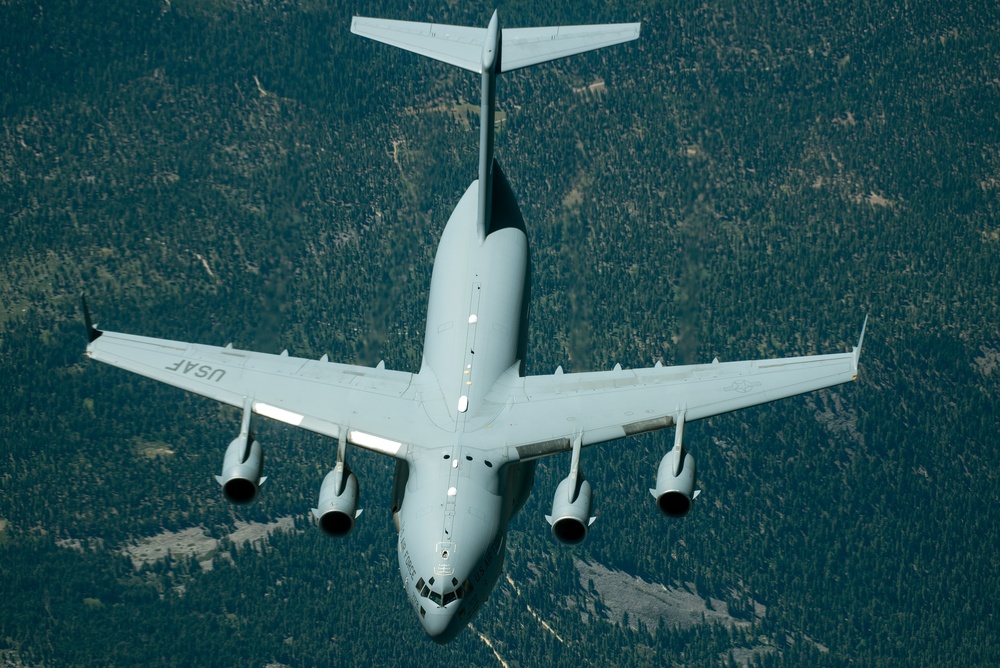 C-17 Globemaster III Air Refueling