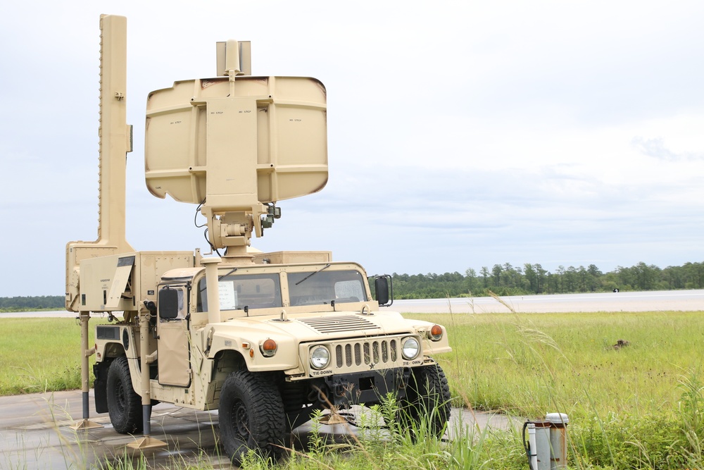 Marines test their skills with expeditionary radar system
