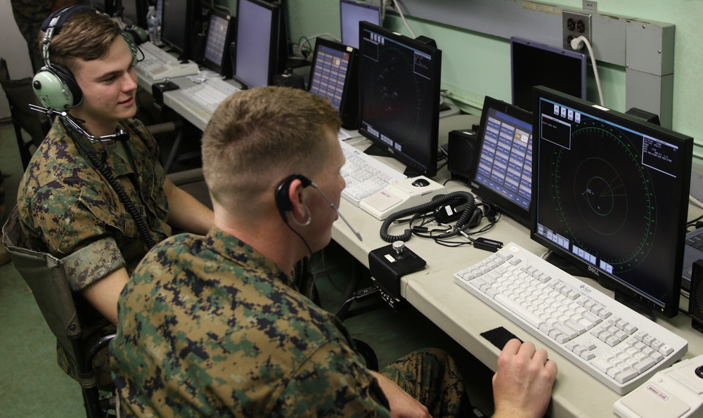 Marines test their skills with expeditionary radar system