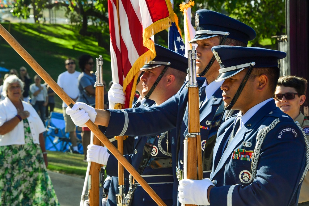 562nd Air National Guard Band of the West Coast kicks off summer at Los Angeles Polliwog Park.