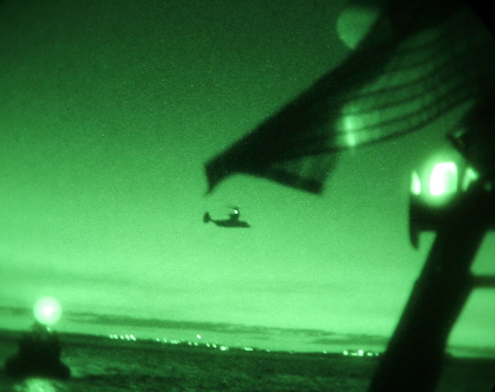 Navy SEALs train with CV-22 Ospreys at Sea Breeze 17