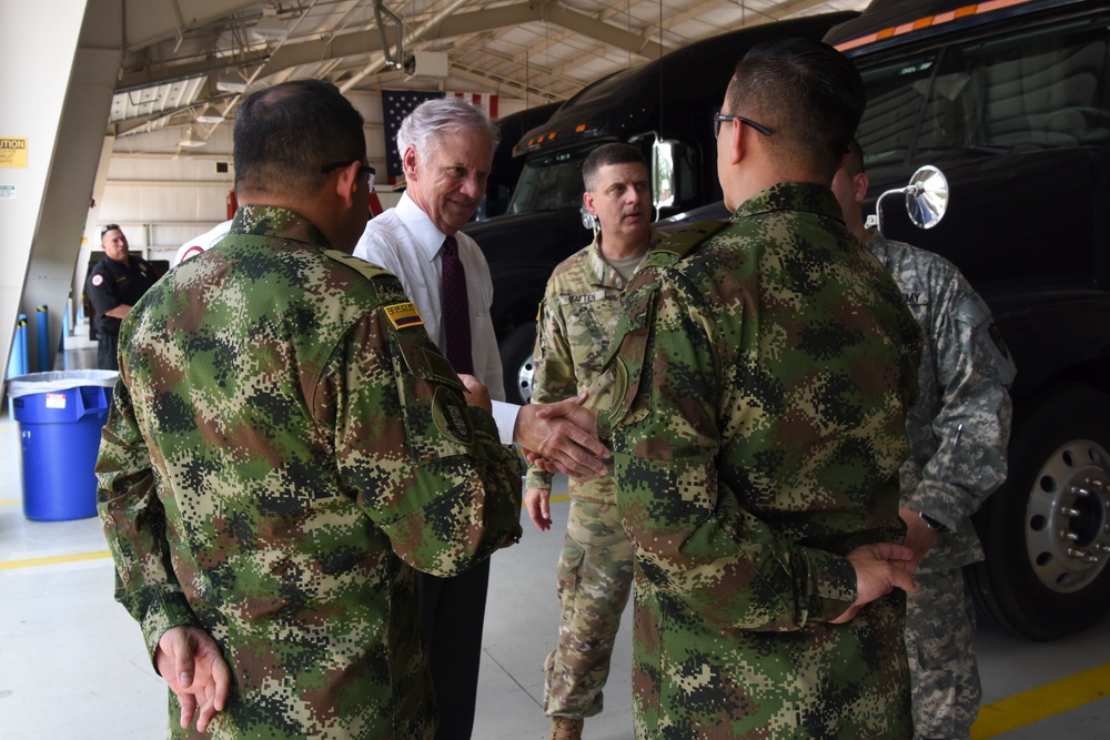 Gov. Henry McMaster visits with the SC-HART Team