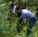 2017 SLCDA attendees volunteer at Merrimac Farm