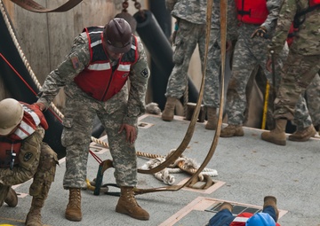 Active Army, Reservists construct massive causeway