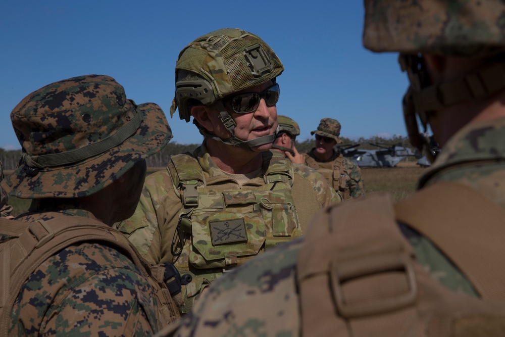 Australian Major General Paul McLachlan meets with Marines during Exercise Talisman Saber 2017