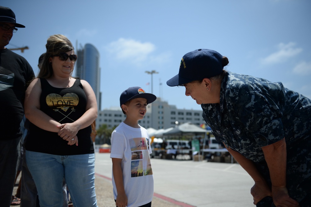 USS Gabrielle Giffords (LCS-10) General Public Visitation