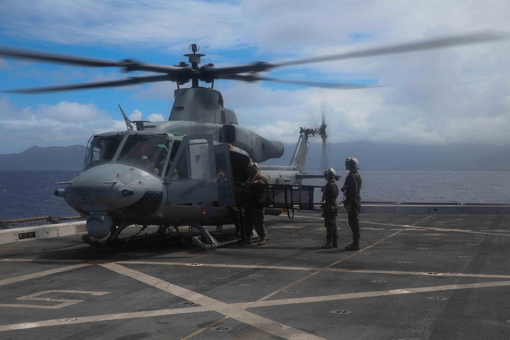 Shock Trauma Platoon readies aircraft