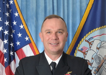 Capt. Trent DeMoss Takes Command at Fleet Readiness Center Southeast