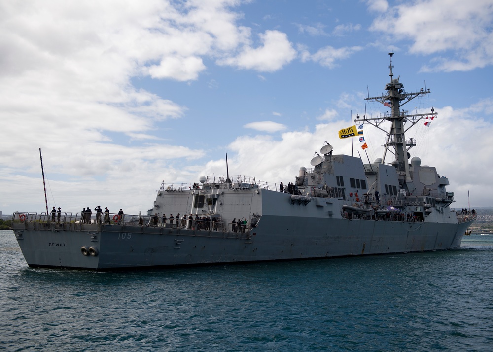 USS Dewey Arrives at Pearl Harbor