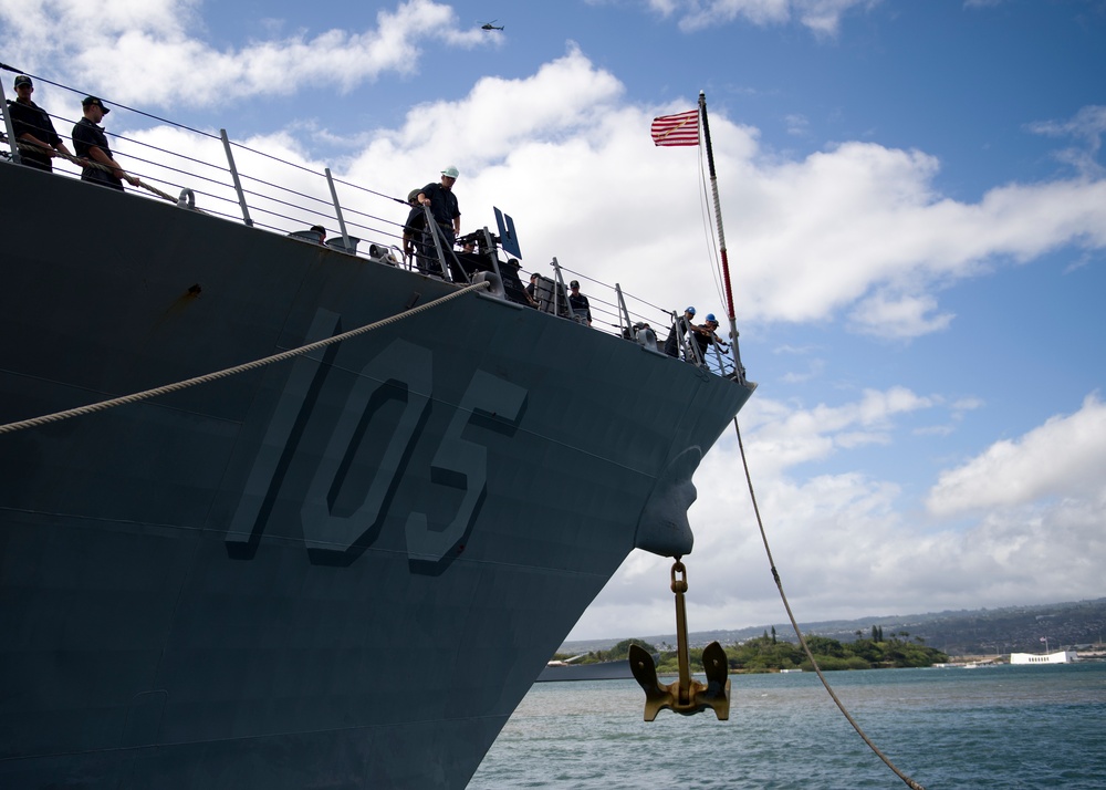 USS Dewey Arrives at Pearl Harbor