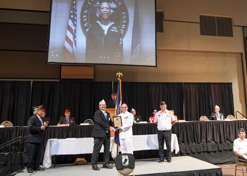 Service Members Receive 2017 Wash. Spirit of Service Award