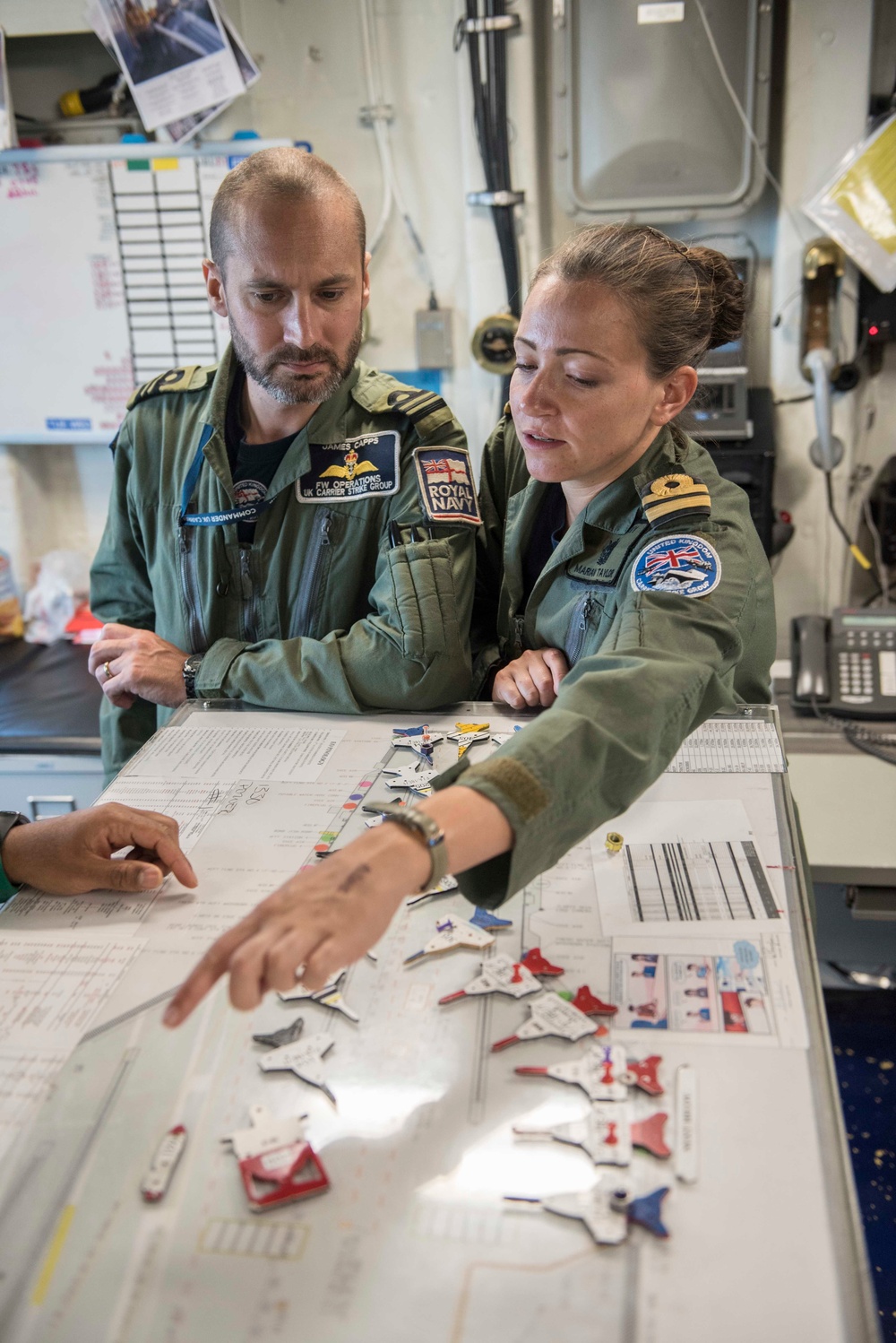 GHWB is the flagship of Carrier Strike Group (CSG) 2, which is comprised of the staff of CSG-2, GHWB, the nine squadrons and staff of Carrier Air Wing (CVW) 8, Destroyer Squadron (DESRON) 22 staff and guided-missile destroyers USS Laboon (DDG 58) and US..