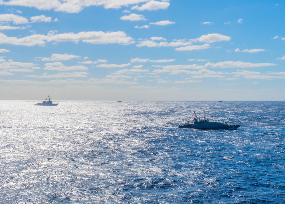 U.S., Australian and New Zealand Navy 19-ship formation for Talisman Saber 2017