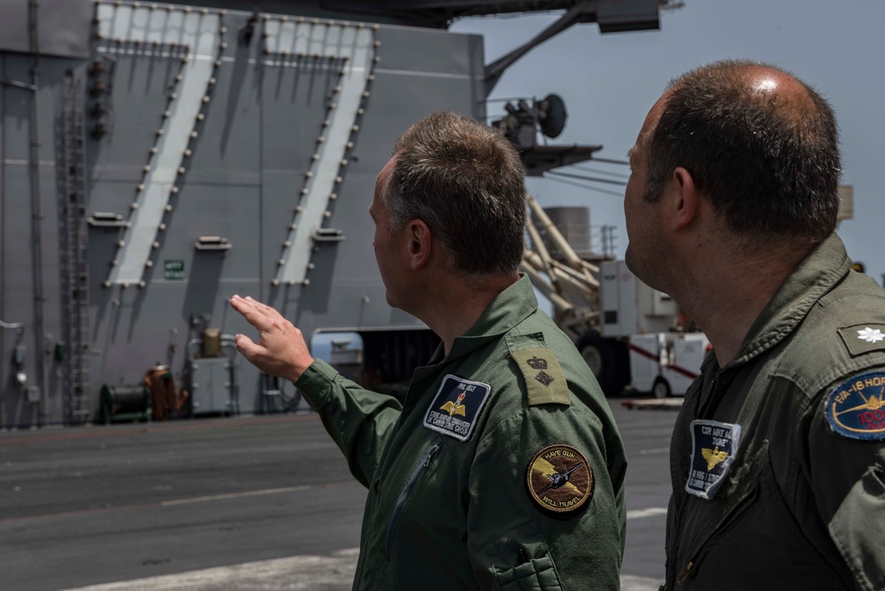 GHWB is the flagship of Carrier Strike Group (CSG) 2, which is comprised of the staff of CSG-2, GHWB, the nine squadrons and staff of Carrier Air Wing (CVW) 8, Destroyer Squadron (DESRON) 22 staff and guided-missile destroyers USS Laboon (DDG 58) and US..