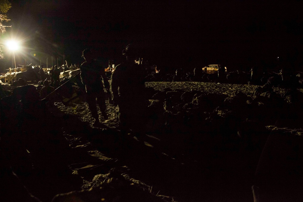 Marines in boats participate in Talisman Saber 2017