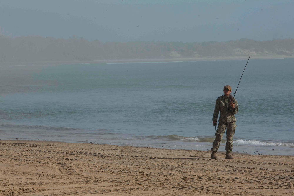 Marines in boats participate in Talisman Saber 2017