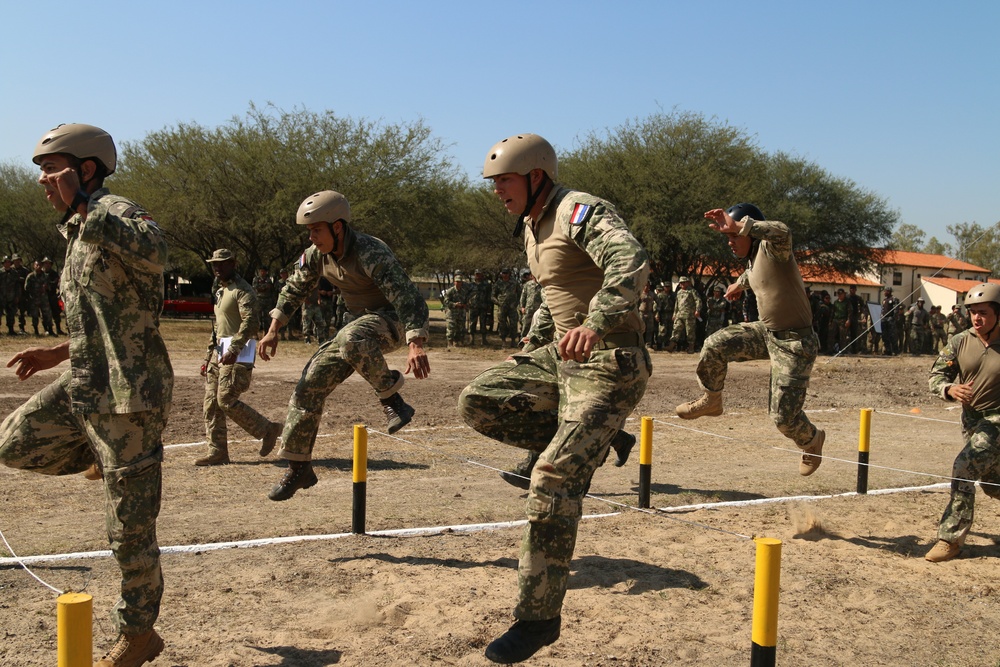 Fuerzas Comando 2017