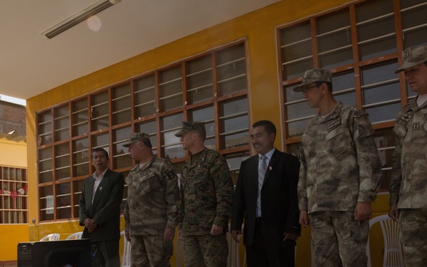 UNITAS 2017: Marines deliver aid to Huarmey