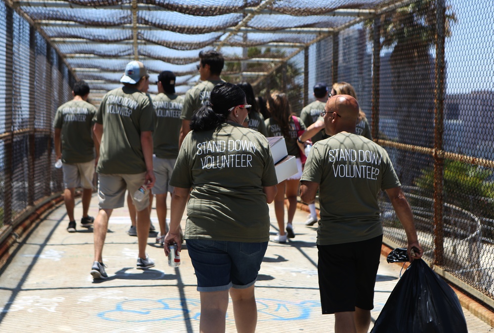 Pay it forward: MWSS-373 supports Veterans Village of San Diego
