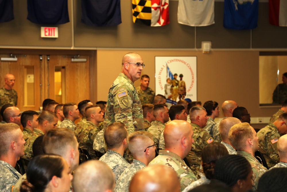 Army Reserve command sergeant major holds enlisted huddle at Fort McCoy