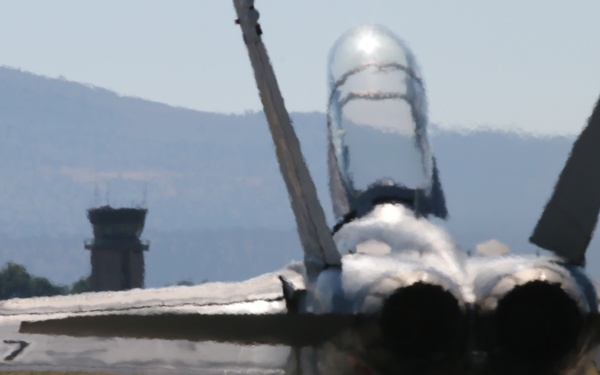 Naval Air Station Oceana’s Aerial Demonstration F/A-18 Super Hornet took to the skies to practice the maneuvers