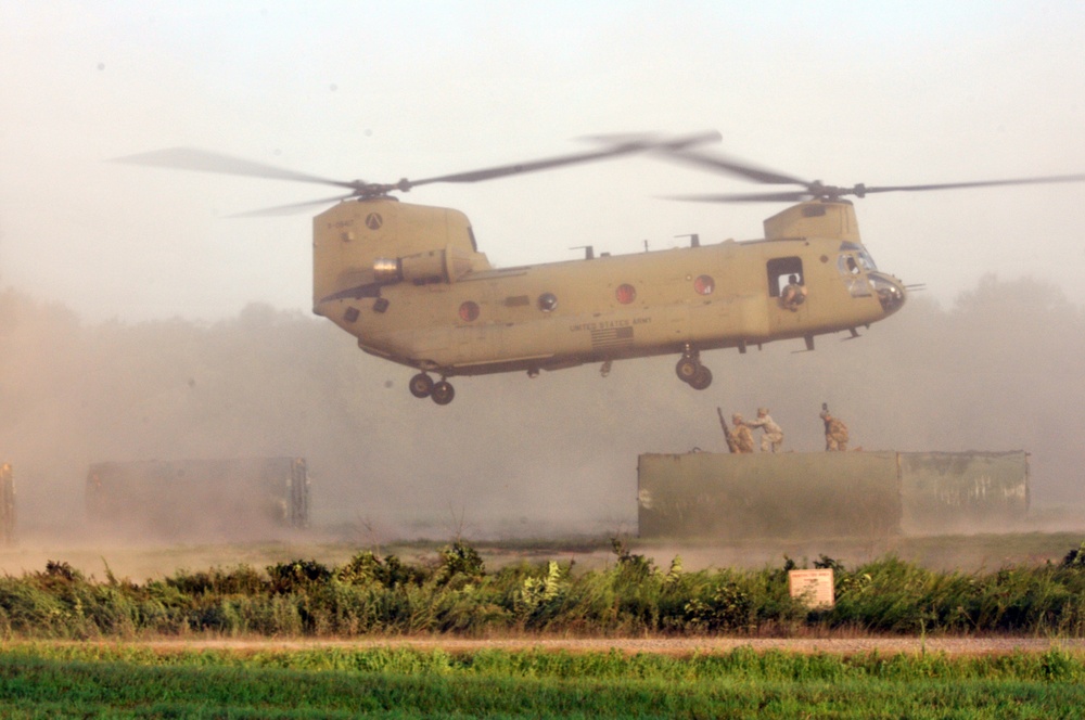 CH-47 Chinook sling load