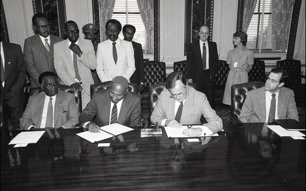 Signing VP Press Office &amp; Prime Minister of Sudan