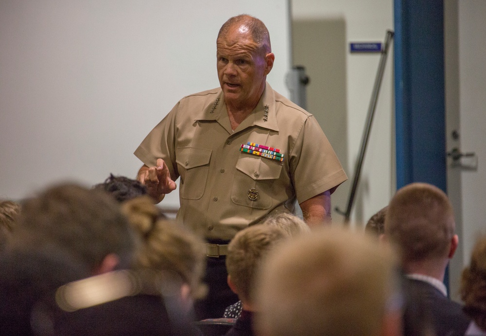 CMC Speaks at National Student Leadership Conference