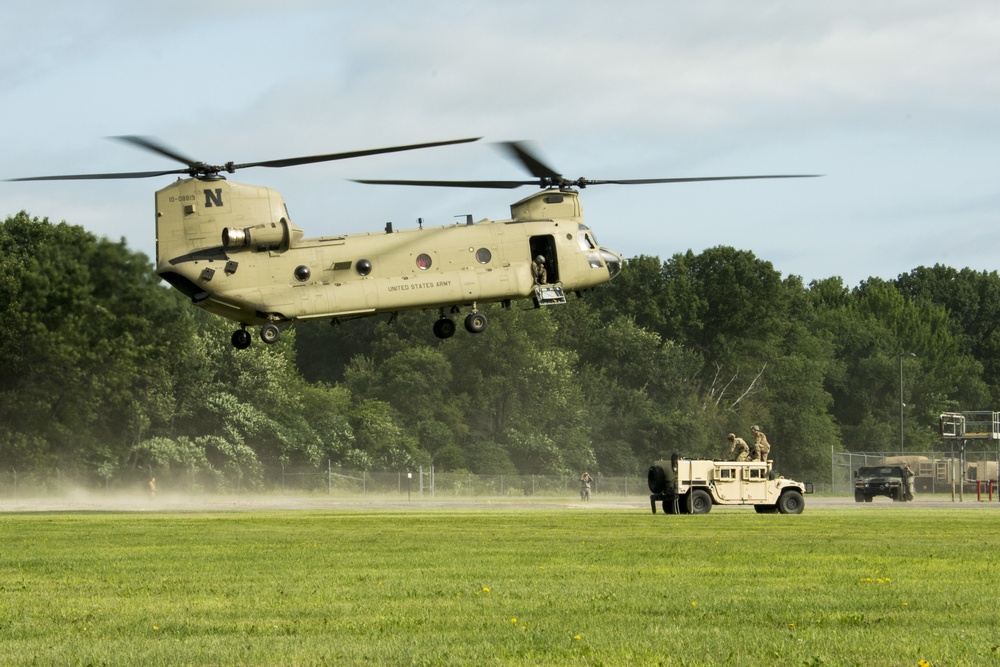 Chinook, Jeep Lift