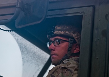 Multi-component engineers build bridges at River Assault 2017