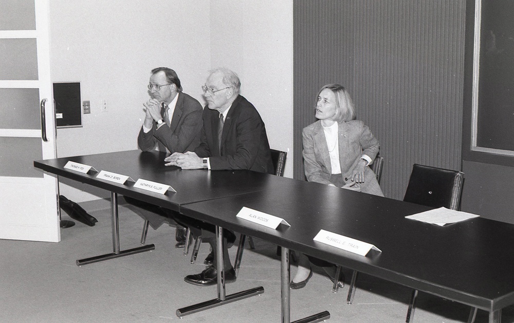 Signing WWF 1989 - Biological Conservation Project