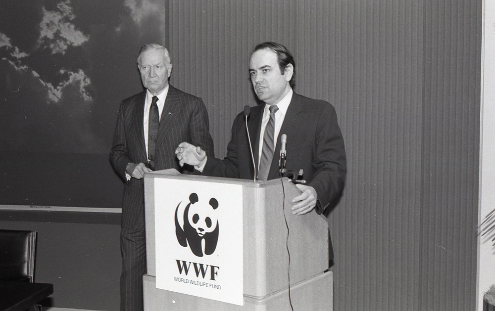 Signing WWF 1989 - Biological Conservation Project