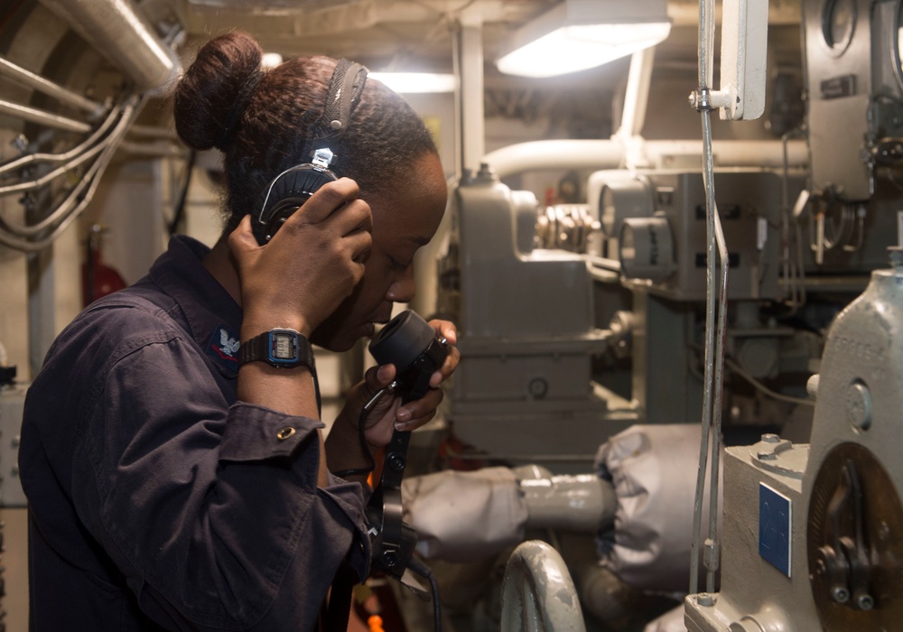 USS Bonhomme Richard loss of steering drill