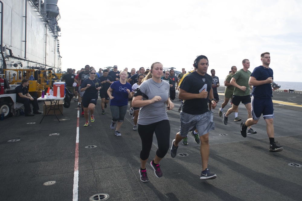 USS America Sailors, Marines run in 5K
