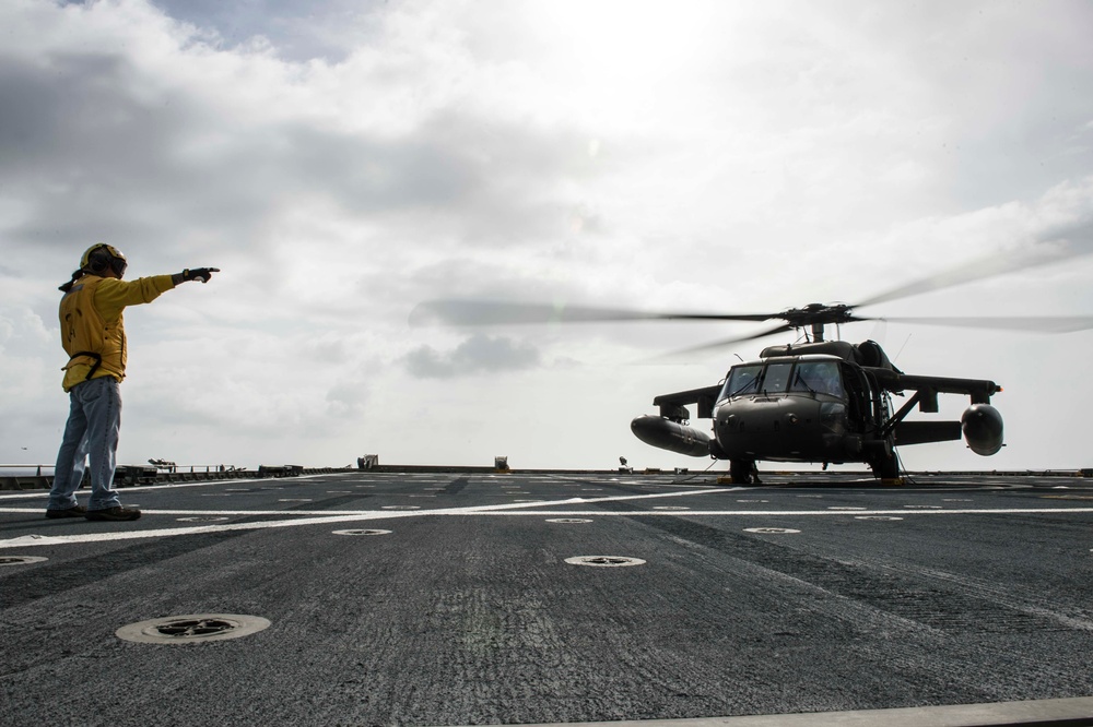 SPS 17 Sailors and Civil Service Mariners Conduct Flight Operations Aboard USNS Spearhead (T-EPF 1)