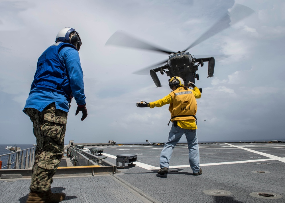 SPS 17 Sailors and Civil Service Mariners Conduct Flight Operations Aboard USNS Spearhead (T-EPF 1)