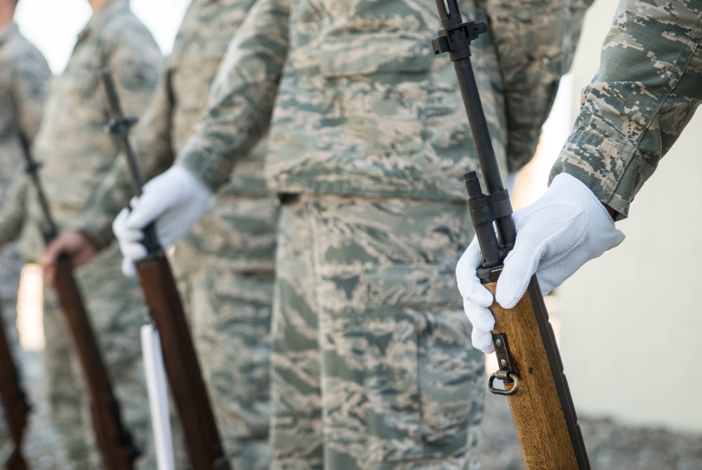 Air Force Honor Guard visits MHAFB