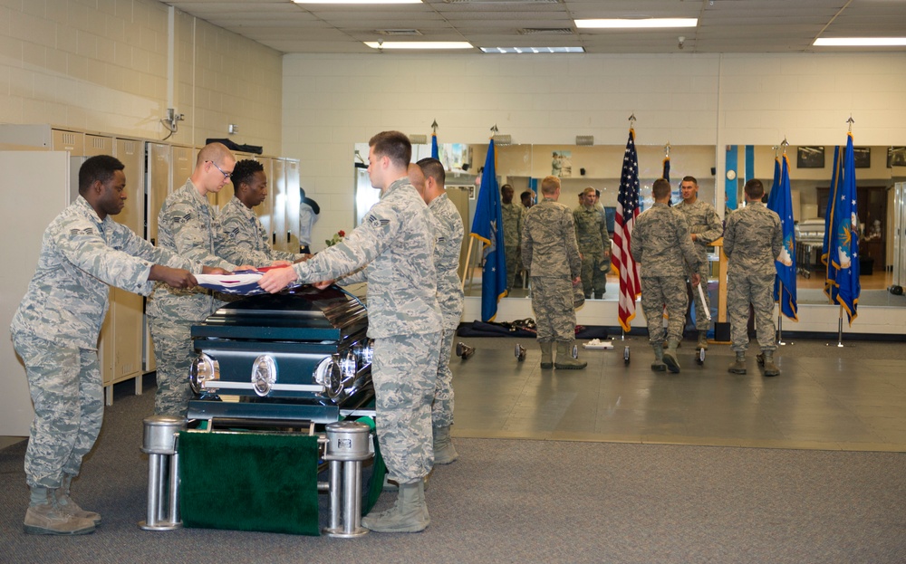 Air Force Honor Guard visits MHAFB
