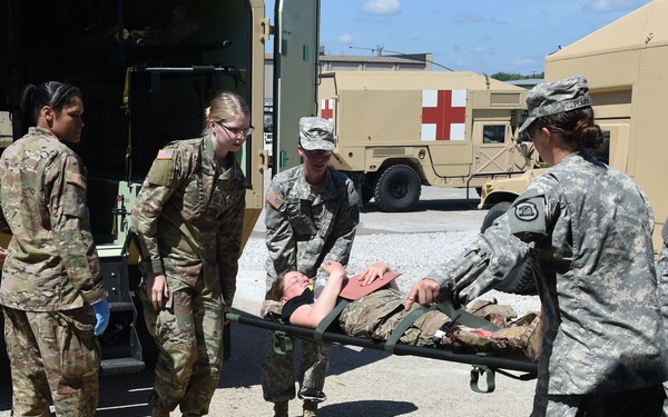Iowa Army, Air National Guard medics train with UK, Kosovo medical team