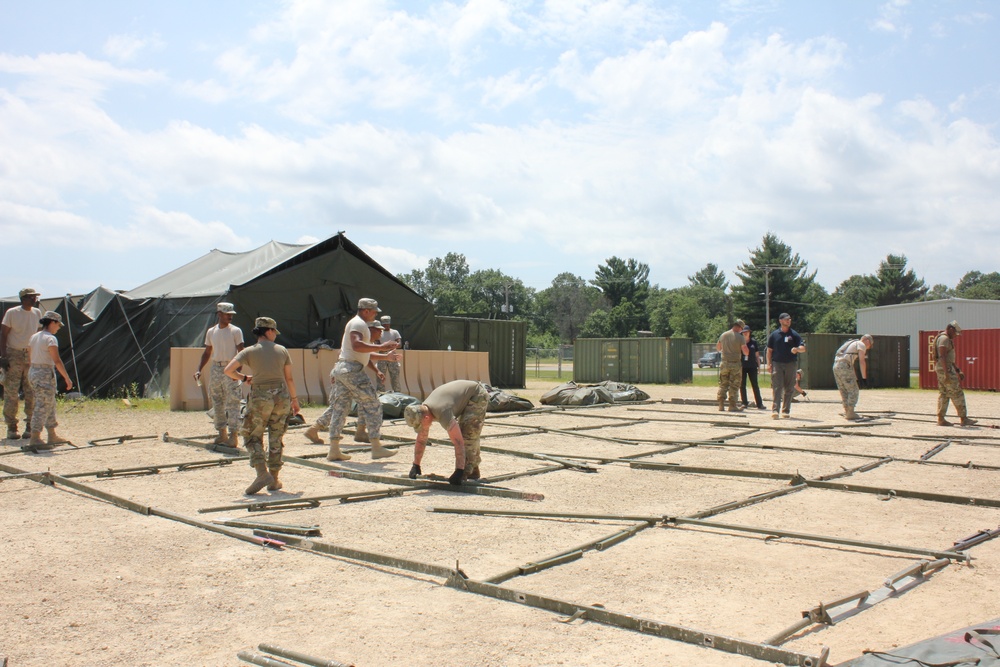 94th Combat Support Hospital training at Fort McCoy