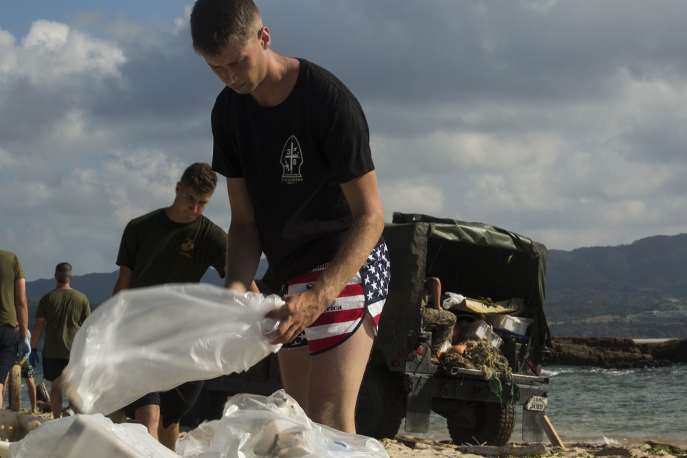 Pennsylvania Marine cleans beaches on Okinawa
