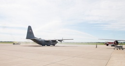 Niagara bids farewell to its last C-130
