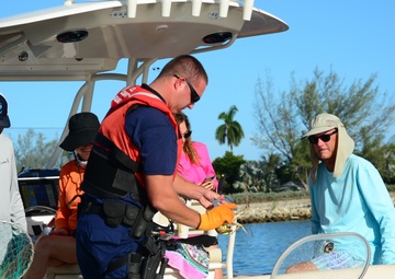 Coast Guard measures Spiny Lobster while on patrol for 2017 Mini Lobster Season in Key West