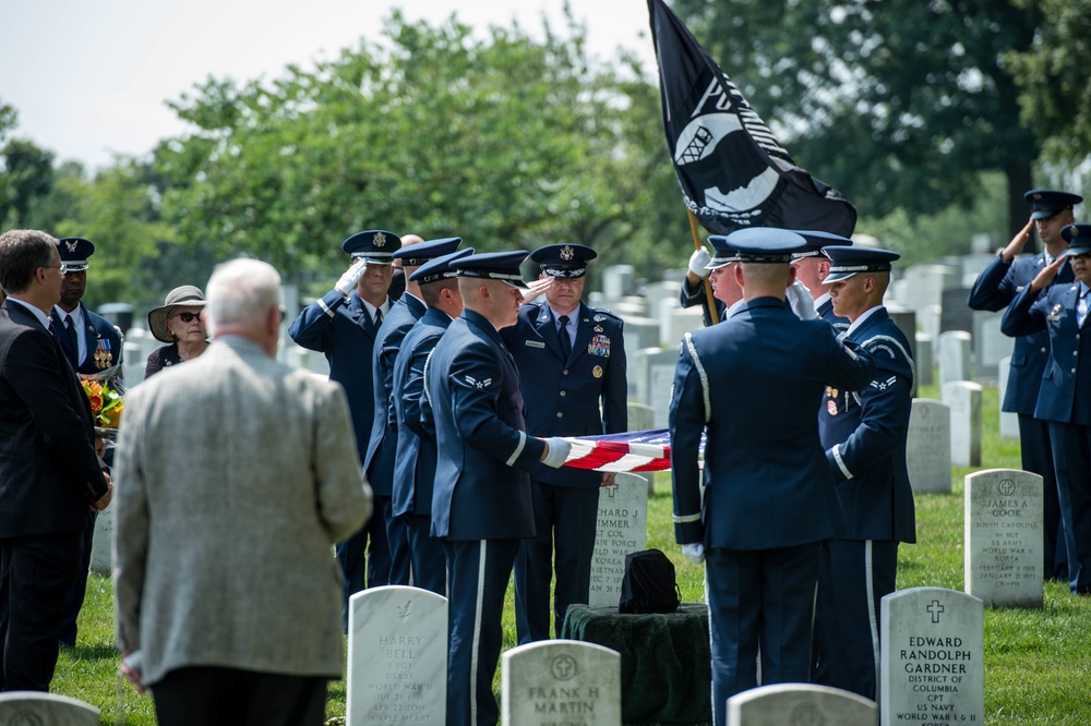 Cold War hero laid to rest