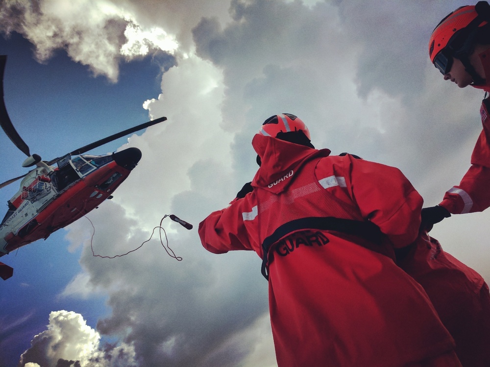 Coast Guard Station Islamorada conducts hoist training