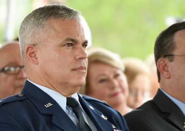 156th Airlift Wing command participate in ceremony