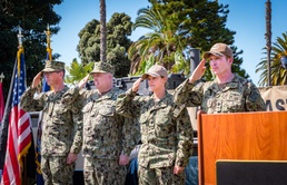 Beachmaster Unit 1 Conducts Change of Command Ceremony
