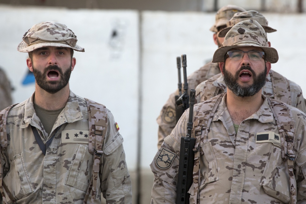 Spanish Soldiers remember fallen soldier